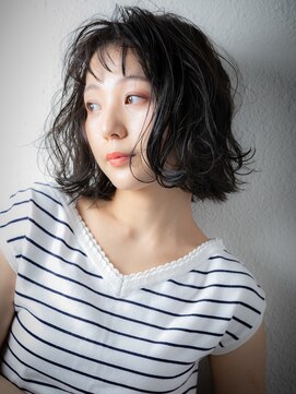カバーヘア ブリス 川口(COVER HAIR bliss) 黒髪アッシュ抜け感外ハネボブパーマウェットヘアu川口20代30代