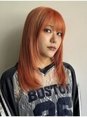ミディアムレイヤーくびれミルクティーベージュハイトーンカラー