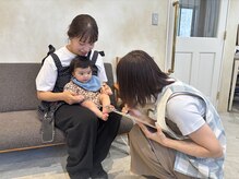 【同意書記入・カウンセリング】10～15分前来店をお願いします。キッズルームは10分前～お預かり可能です。