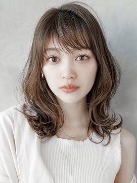 ギークス(GEEKS) 【GEEKS渋谷】冬カラー/グレージュ/ミディアムレイヤー/20代30代