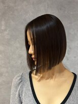 フルール(Fleur)&nbsp;前下がりボブ　切りっぱなしボブ