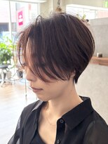 ショート ヘアー デザイン(short hair design) 大人の魅力が引き立つ「ハンサムショート」で垢抜けヘアに!
