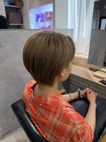 モク(mok) センターパート×ミルクティーベージュ