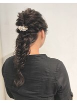 ヴァンクシー バイ ルナ(VANKCY by Luna) 長いけど、しっかりとまとめたくない、上げたくないって方に☆