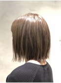 外はね切りっぱなしボブ[ニュアンスカラー/グレージュ]◎30代