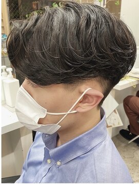 バイフィフス 原宿/表参道(by fifth) ナチュラルセンターパート/ツーブロ刈り上げ/ニュアンスパーマ