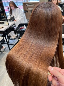 アディクト 東陽町西口(addict) 縮毛矯正で上品なツヤ髪に＿ライトブラウン＿ロング［東陽町］