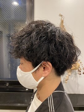 リボーン ビューティー リゾート 松戸店(re-born Beauty Resort) ニュアンスパーマ韓国マッシュスペインカールスパイキーショート