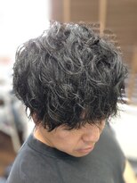 トバ(TOBA) ツーブロック+スパイラルパーマ