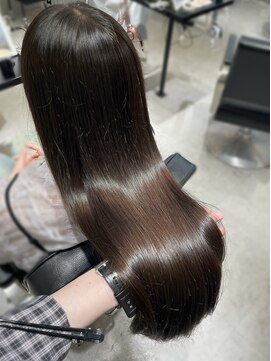 ソヨン 金山店(SOYON) ロングレイヤー/オリーブグレージュ/赤み消しグレージュ/艶髪