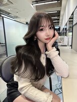 リリー(Lilley)&nbsp;【西村光平】艶カラー/前髪顔周り/韓国ヘア