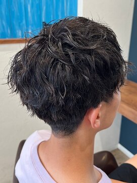 アルコ(Arco) 抜け感たっぷり！ゆるウェーブ×マッシュ　スパイラルパーマ