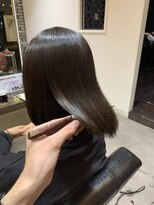 ユニ(Uni.)&nbsp;まとまるボブ