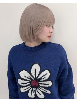 ビューシンサイバシ(VIEW SHINSAIBASHI) デザインカラーハイトーン前髪レイヤーカットイメチェン10代20代