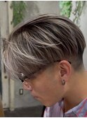 MEN’S HAIR/サーフカール/刈り上げセンターパート/ブリーチ