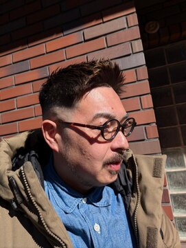 ラフカッターズZ 町田店 フェザーアップ【町田/理容室/床屋/顔剃り/シェービング】