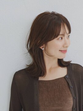 透明感ブラウン×ミディアムレイヤー