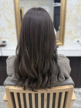 ラング(Rang)の写真/ダメージレス＊色艶のいいグレイカラー施術/ブリーチ・デザインカラーも◎