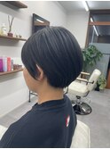 ショートボブ