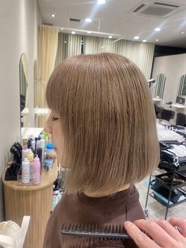 アヴァンス 光明池店(AVANCE.) シースルーボブ