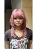 ピンクベージュ
