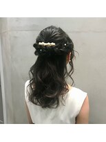 アンド バイ ヘアサロン(AND by hair salon) ハーフアップアレンジ