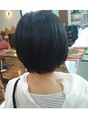 前下がりボブ