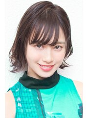 大人かわいい伸ばしかけグレージュナチュラルボブ