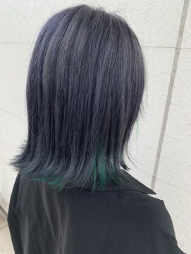 ブーム(BOOM) 【大分】切りっぱなしボブ×インナーカラー×グリーン