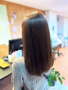 アークスヘアー 大人かわいいモカベージュナチュラルロングヘアー美肌