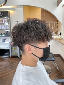 オンフリーク(ON FLEEK) #ツイストスパイラル#下関#メンズカット