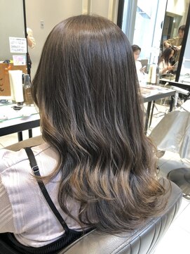 ネオリーブギンザ 銀座店(Neolive GINZA) 水素カラー　カーキグレージュカラー　(銀座)