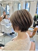 ショートボブ白髪ぼかしハイライト髪質改善カラー