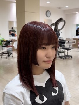 ラ ミューズ ヘアー(La mju：z hair) ディープチェリーローズ姫カット(a)