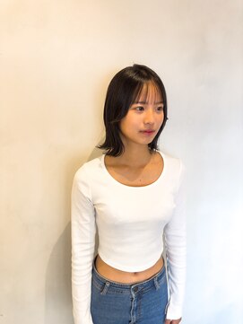 ラウンジ(Lounge) くびれボブ中学生カットキッズカット大人可愛いボブ切りっぱなし