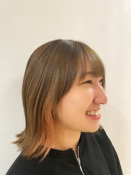 クララ トヨハシ(CLALA Toyohashi) 髪質改善トリートメント　インナーカラー　外巻き