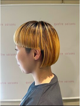 個性的マッシュウルフ×バレイヤージュ