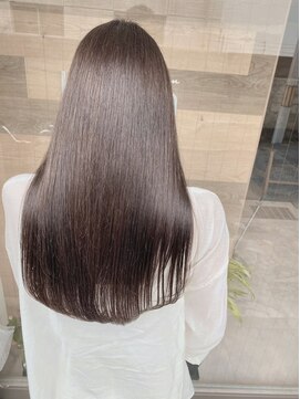 ブルーム ヘア デザイン ドゥーエ(bloom hair design due) ビターチョコレート|髪質改善×塚口の美髪トリートメント