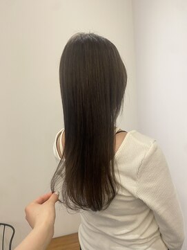 リリアーナ(LILIANA) カラー/髪質改善/イルミナカラー/アッシュブラウン/透明感