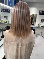 キング 高槻(K!ng)&nbsp;縮毛矯正髪質改善ハイライトレイヤーカット枚方美容室エクステ