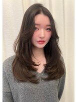 ボタン ハカタ(VOTAN hakata) 【前田七音】グレージュ/レイヤーカット/透明感カラー