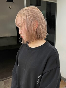 シキ 渋谷(siki) ハイトーン/ブリーチ/レイヤーカット/シアーカラー/渋谷/原宿