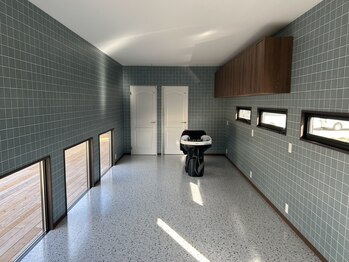 ワンバイアンジ(ONE by Angie)の写真/【豊田市/上挙母駅】レトロでこだわりの詰まった店内が魅力のサロン☆落ち着いた空間で素敵な時間を是非＊