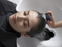 パル バイ ラベスト(Pal by lovest)の雰囲気（ナノバブルが頭皮の毛穴の奥まで入り、汚れを取り除き美髪へ *）