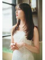 ザ シー 海老名(The C)&nbsp;レイヤーカット、くすみベージュ、軽め前髪、スリークレイヤー