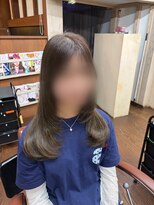 ナンバーエイト(number eight) レイヤーカット小顔カット裾カラー抜け感モテ髪ロングヘア