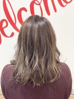 ルーツ(Root)&nbsp;トレンドことりベージュ明るめハイライト