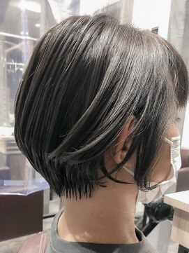 ビースリー ロア 前下がりショートボブ風ミニボブ 2021/7/10[横浜/横浜駅]