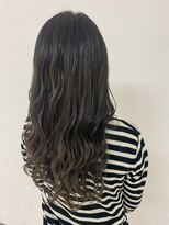 アングゥ ウル(ungu ul)&nbsp;ハイライト/グラデーション/ロングヘア