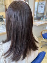 ヘアースタジオフォルム 明るい白髪染めデザインカット